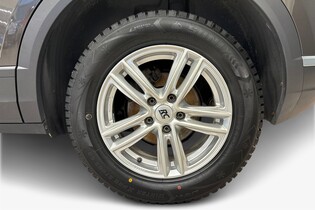 Volkswagen T-Roc vaihtoauto