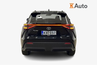 Toyota bZ4X vaihtoauto