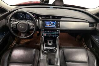 Jaguar XF vaihtoauto