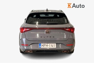 SEAT Leon Sportstourer vaihtoauto
