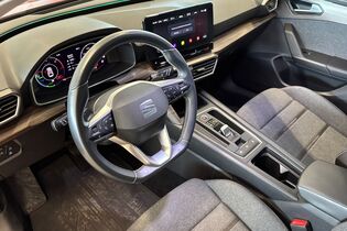 SEAT Leon Sportstourer vaihtoauto