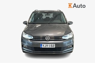 Volkswagen Touran vaihtoauto
