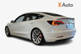 Tesla Model 3 vaihtoauto