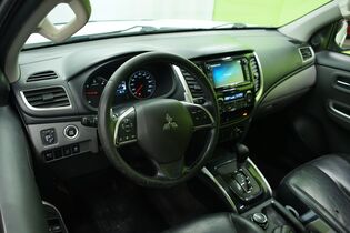 Mitsubishi L-200 vaihtoauto