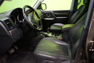 Mitsubishi Pajero vaihtoauto