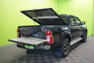 Toyota Hilux vaihtoauto