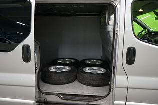 Opel Vivaro vaihtoauto