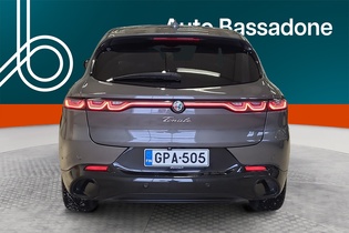 Alfa Romeo Tonale vaihtoauto