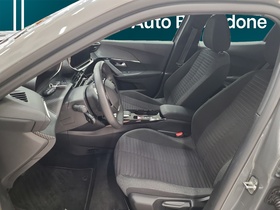 Peugeot e-2008 vaihtoauto