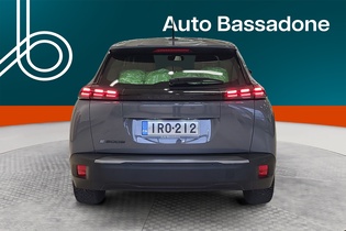 Peugeot e-2008 vaihtoauto