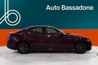 Alfa Romeo Giulia vaihtoauto