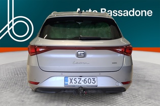 SEAT Leon Sportstourer vaihtoauto