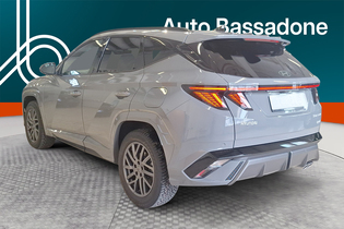 Hyundai TUCSON Hybrid vaihtoauto