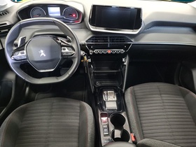 Peugeot 208 vaihtoauto