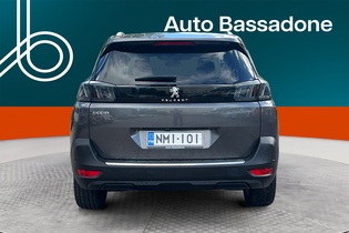 Peugeot 5008 vaihtoauto