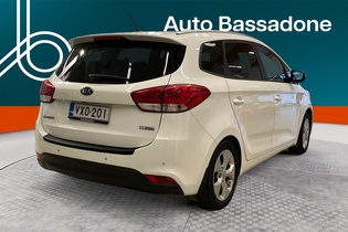 Kia Carens vaihtoauto
