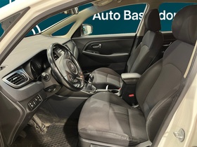 Kia Carens vaihtoauto