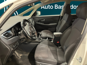 Kia Carens vaihtoauto