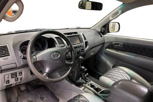 Toyota Hilux vaihtoauto