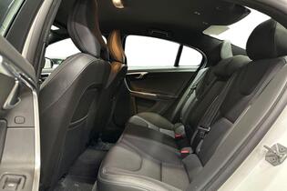 Volvo S60 Cross Country vaihtoauto