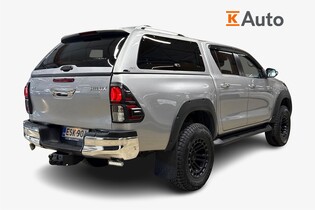 Toyota Hilux vaihtoauto