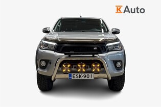 Toyota Hilux vaihtoauto
