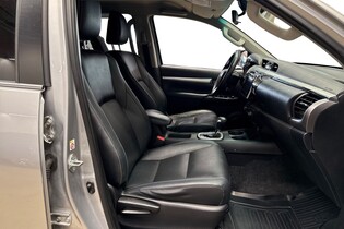 Toyota Hilux vaihtoauto