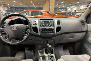 Toyota Hilux vaihtoauto