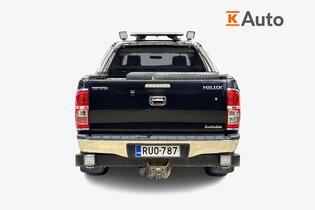 Toyota Hilux vaihtoauto