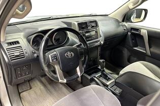 Toyota Land Cruiser vaihtoauto