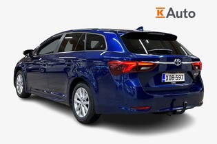Toyota Avensis vaihtoauto