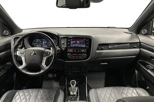 Mitsubishi Outlander PHEV vaihtoauto