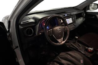 Toyota RAV4 vaihtoauto