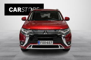 Mitsubishi Outlander PHEV vaihtoauto