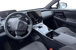 Toyota bZ4X vaihtoauto