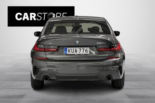 BMW 330 vaihtoauto