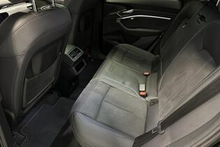 Audi Q8 e-tron vaihtoauto