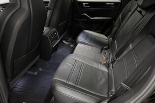 Porsche Cayenne vaihtoauto