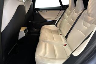 Tesla Model S vaihtoauto