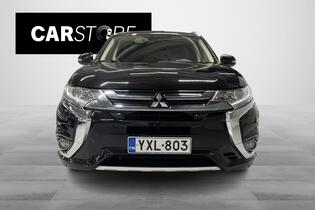 Mitsubishi Outlander PHEV vaihtoauto