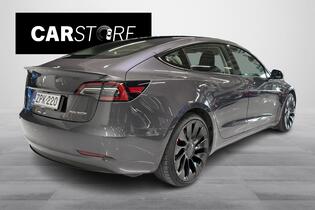 Tesla Model 3 vaihtoauto