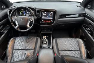 Mitsubishi Outlander PHEV vaihtoauto