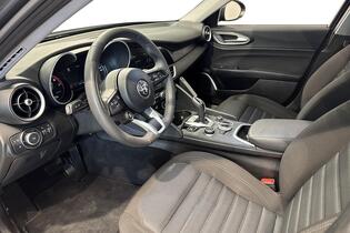 Alfa Romeo Giulia vaihtoauto