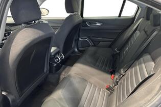 Alfa Romeo Giulia vaihtoauto