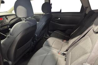 Kia Carens vaihtoauto