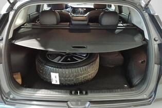 Kia Niro plug-in vaihtoauto