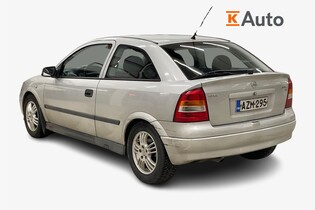 Opel Astra vaihtoauto