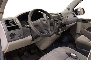 Volkswagen Caravelle vaihtoauto