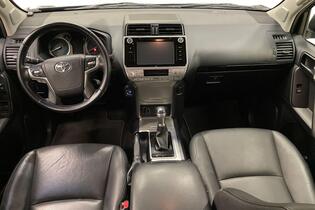 Toyota Land Cruiser vaihtoauto