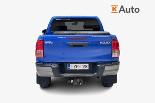 Toyota Hilux vaihtoauto